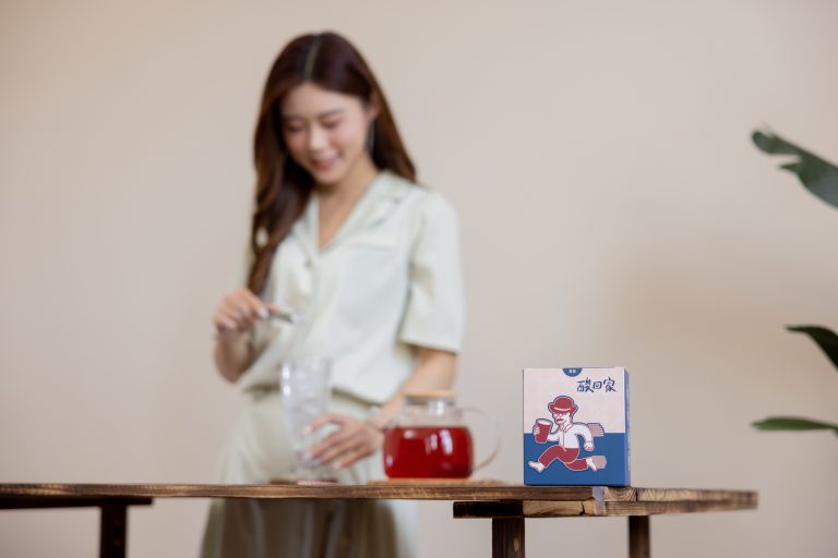 酸回家-076 【酸回家】澎派禮盒 |梅湯茶包5入+梅湯隨手包5入+萃潤糖5入+高硼硅雙層玻璃瓶1入:圖片 2