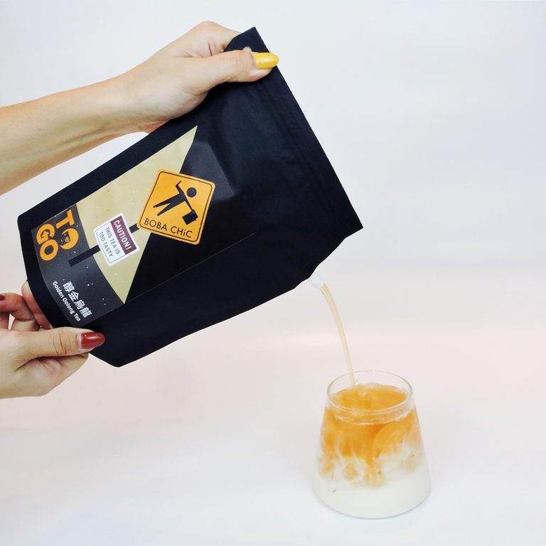 濾掛茶-商品圖倒進牛奶 【徐可波BOBA CHiC】TO-GO便攜型泡茶機:圖片 3