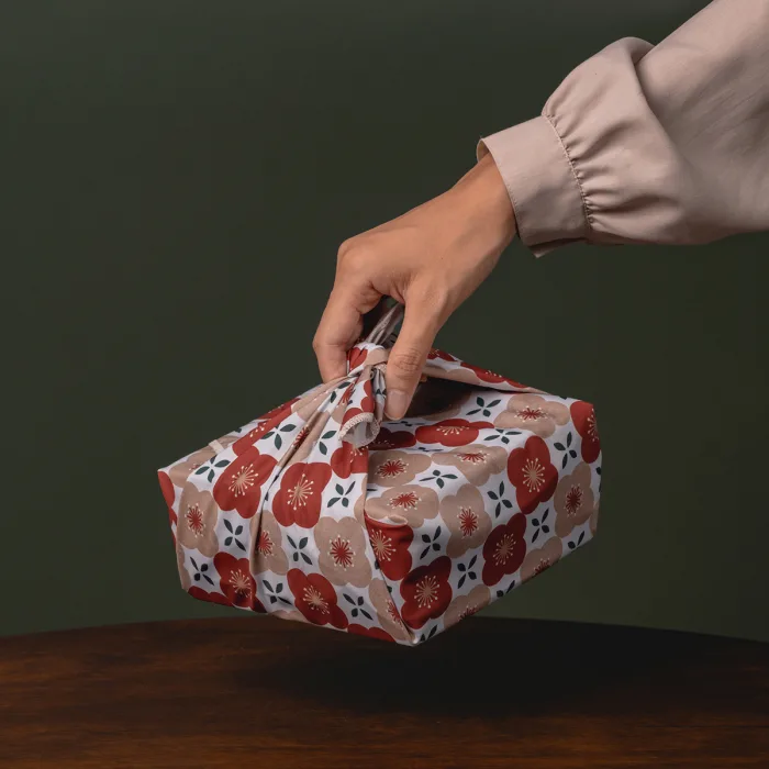 【鹿苑茶】台灣茶辦桌(含包巾)~9種茶+4影片(中英日文)品茶體驗盒~送給外國人最經典的台灣味：圖片 7