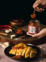 【長城食堂1981】蒜蓉紅袍辣椒醬6入組：圖片 3