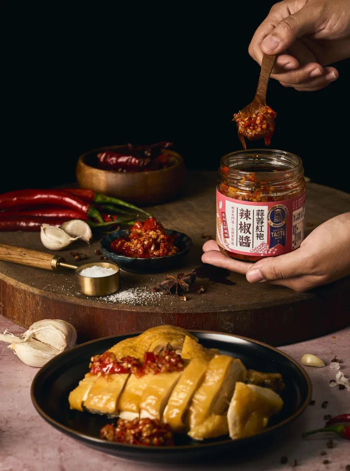 【長城食堂1981】蒜蓉紅袍辣椒醬6入組：圖片 3