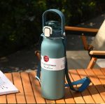 【美思夢生活館】樂美雅大容量保溫瓶1600ml(附吸管)(顏色隨機出貨)：圖片 3