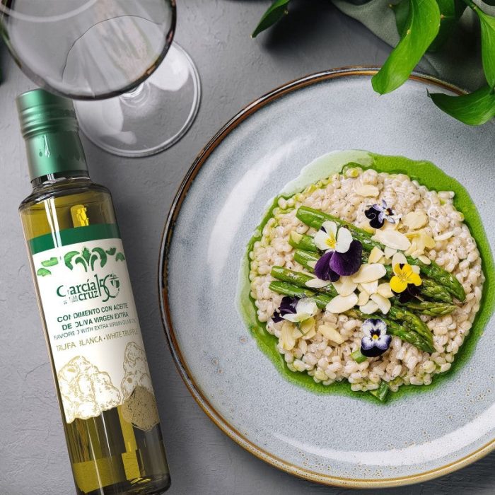 【AT&T】Garcia de la Cruz 西班牙白松露風味橄欖油250ml：圖片 2